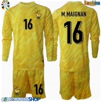 Maglie da calcio Francia Mike Maignan #16 Portiere Prima Maglia Bambino Europei 2024 Manica Lunga (+ Pantaloni corti)